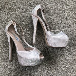 Steve Madden Platform Bejeweled heels size 8